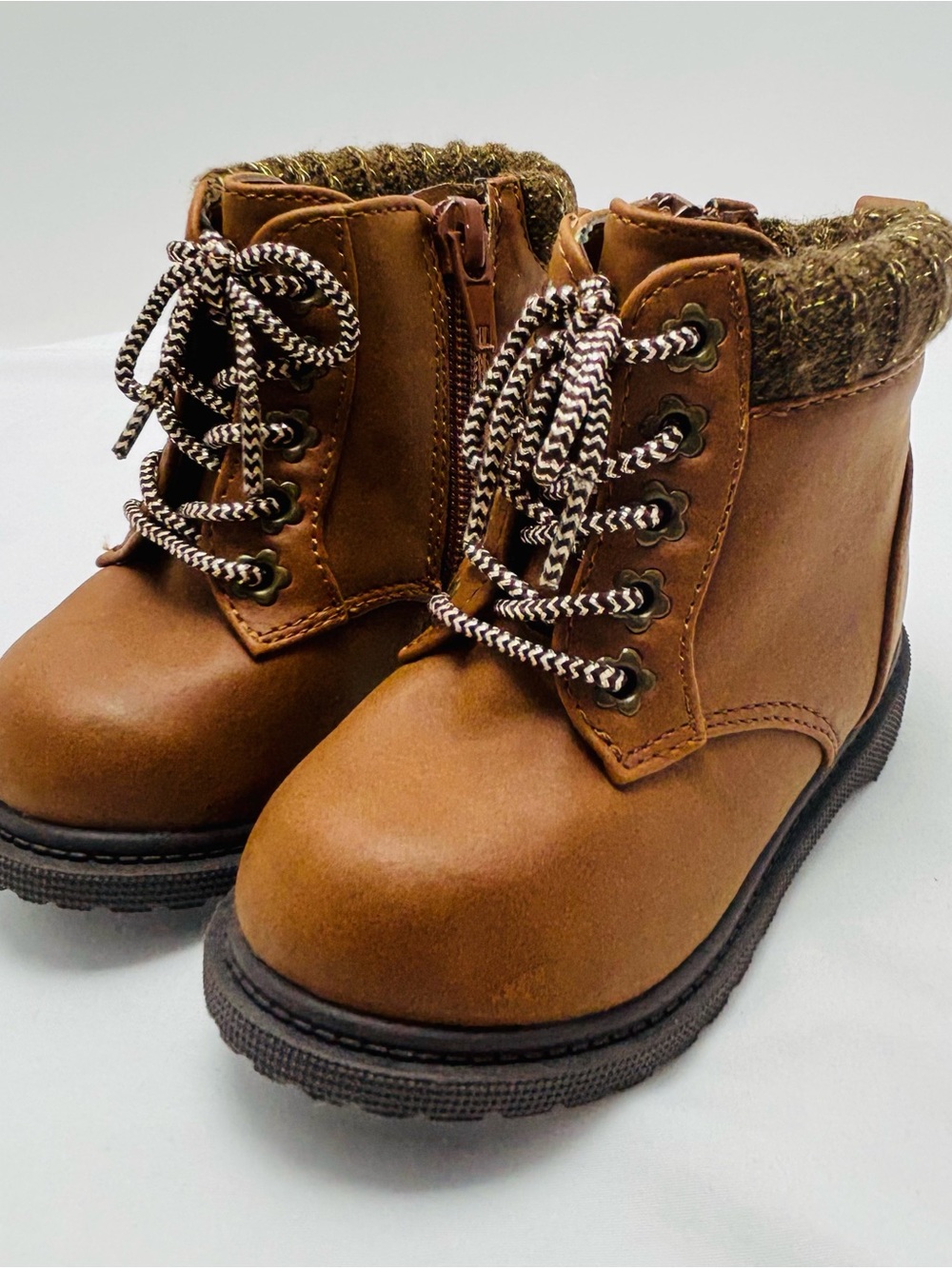 Kids Brown Winter Lace-Up Boots S060
